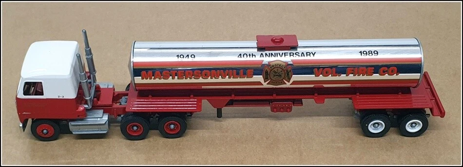 Winross 1/64 Scale WR011 - Mack Truck & Trailer Mastersonville Fire Co. - Image 4 of 4