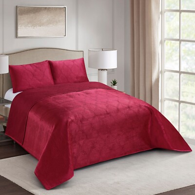 Virah Bella - Burgundy Tetra - Lightweight Micromink Quilt Set