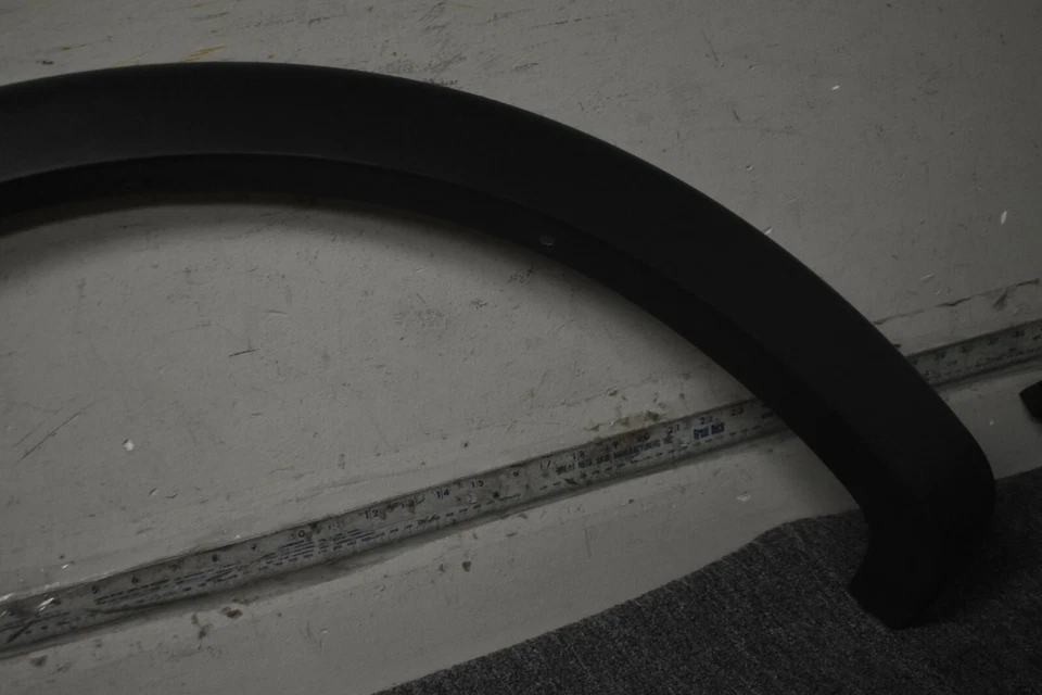 2009-2014 FORD F150 FENDER FLARE FACTORY OEM - Image 3 of 4