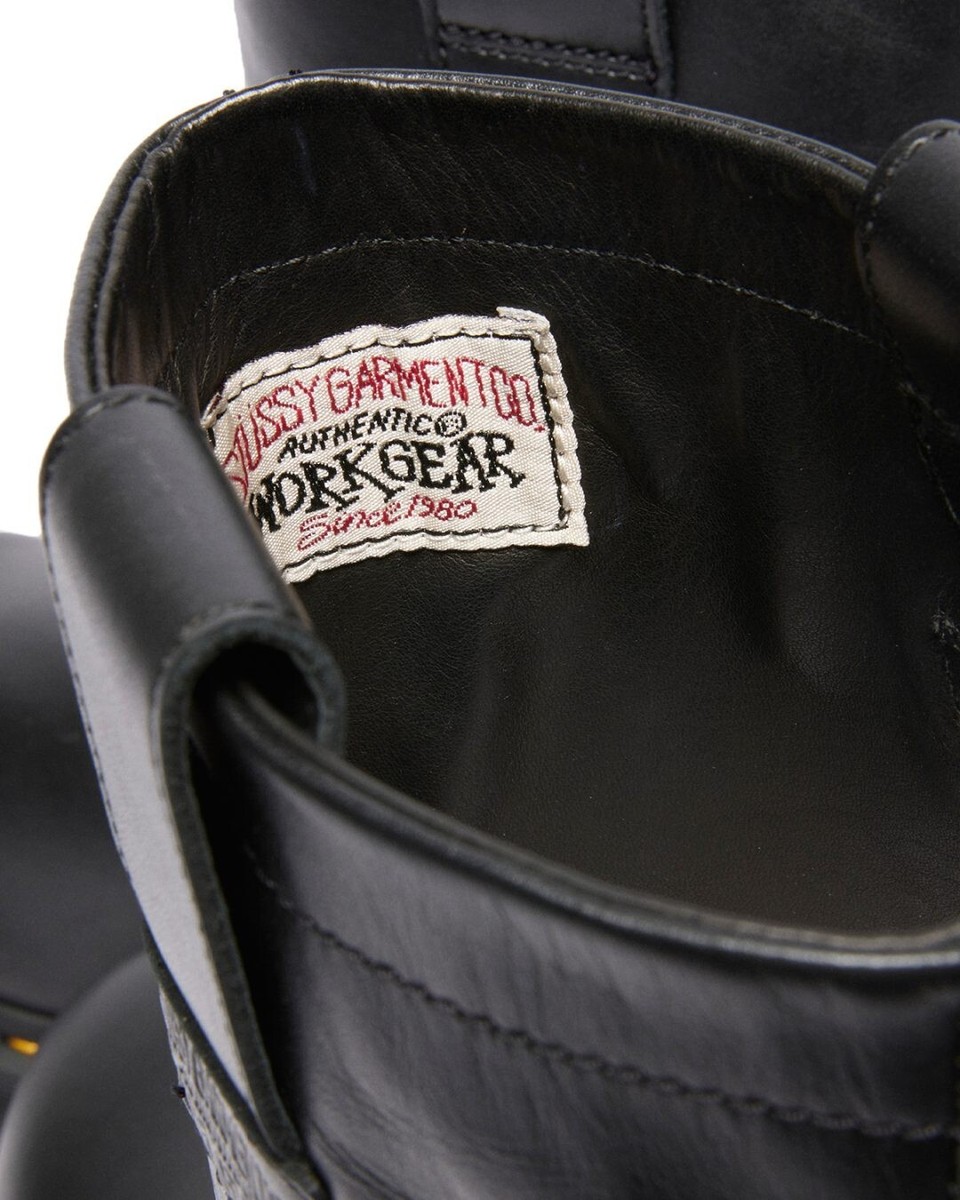 stussy 黒 レザーがま口 stussy 黒 レザーがま口 【公式通販】