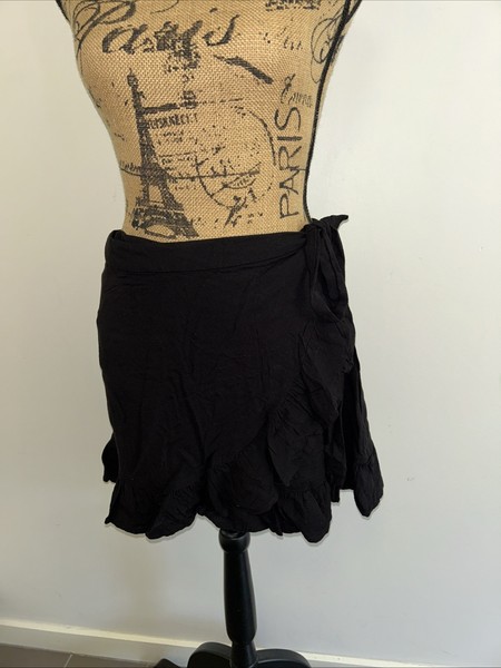 Lily Loves Womens Sz AU 10 Mini Wrap Skirt Black Tie Ruffle Hem Viscose VGC
