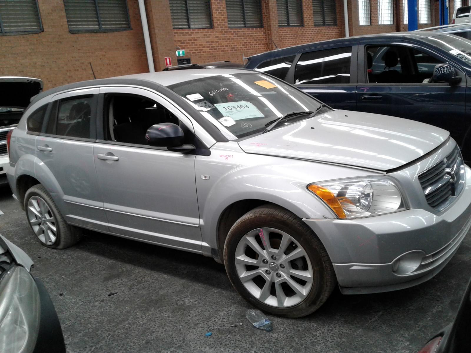 2011 Dodge Caliber LEFT DRIVESHAFT CV JOINT PETROL 2.0 PM 08/2006-12/2012 667911 image 2