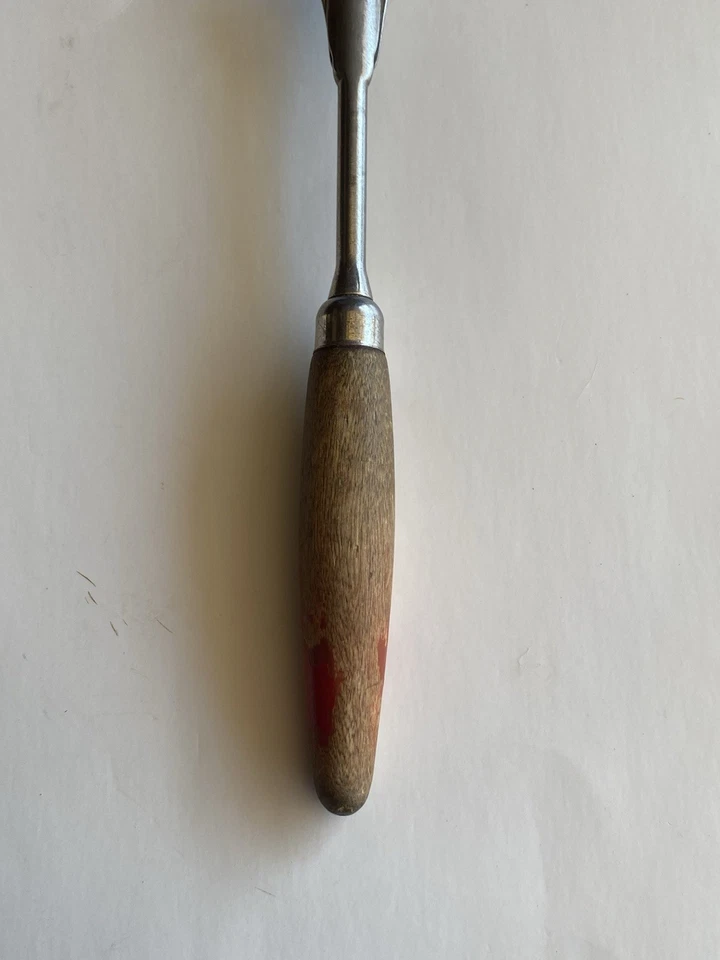 Vintage A&J Stainless Steel slotted fish turner spatula - Red Wooden Handle - Image 4 of 4