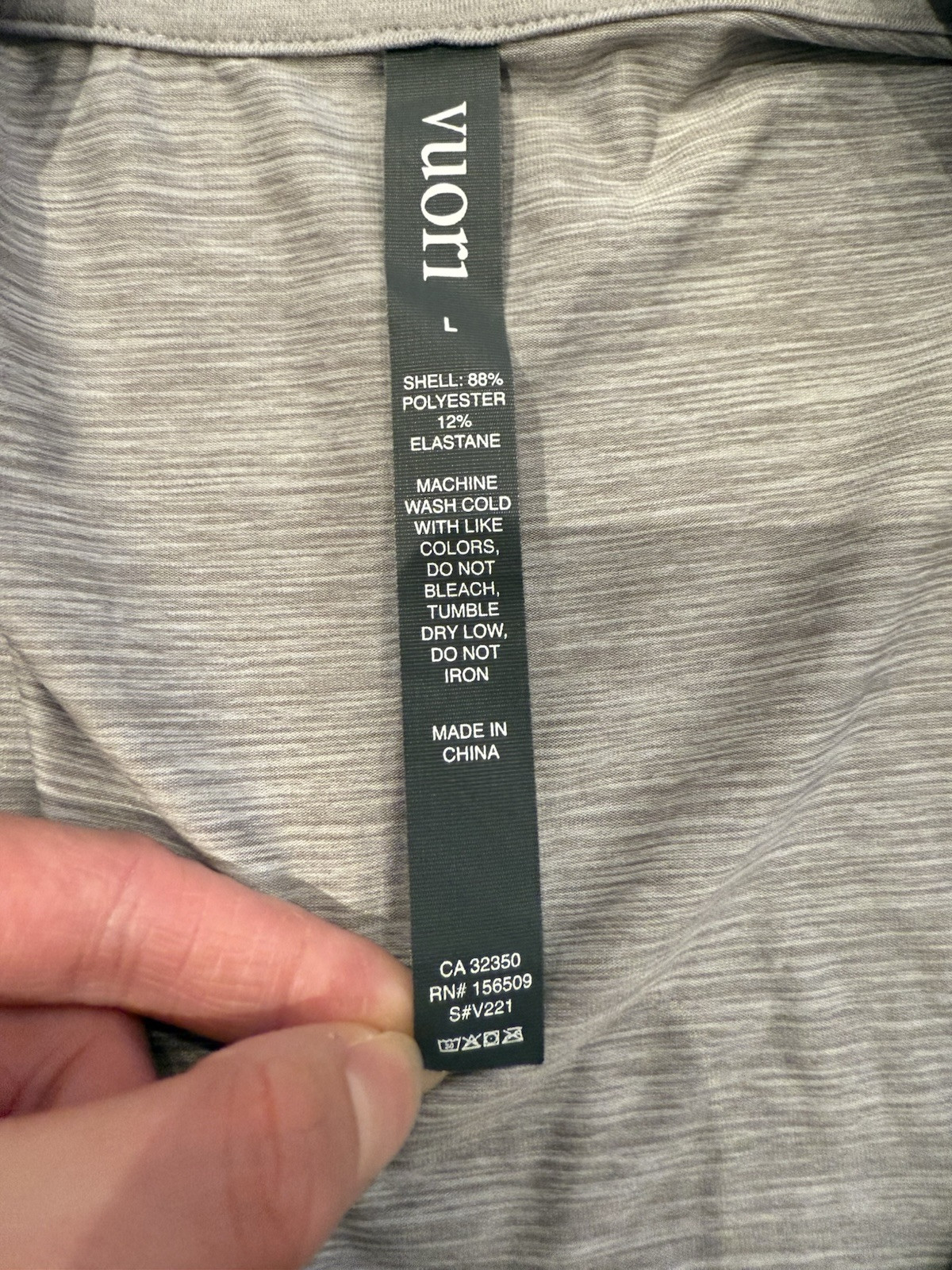 Vuori Ease Performance Half Zip Pullover, Size La… - image 3