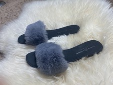 Chinese Laundry Grey Faux Fur Slides Sandals Sz 8