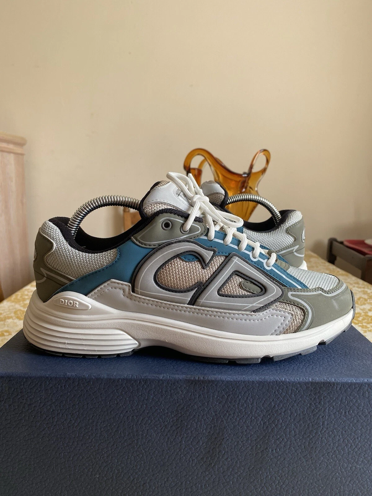 Dior B30 gris bleu taille UK6 / EU40