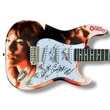 Heart Signed Guitar Graphics JSA COA Ann Wilson Nancy Wilson Fisher Fossen +1