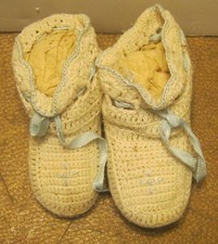 Antique Hand Crocheted BABY BOOTIES w Blue Ribbon Accent Stitch EXCELLENT