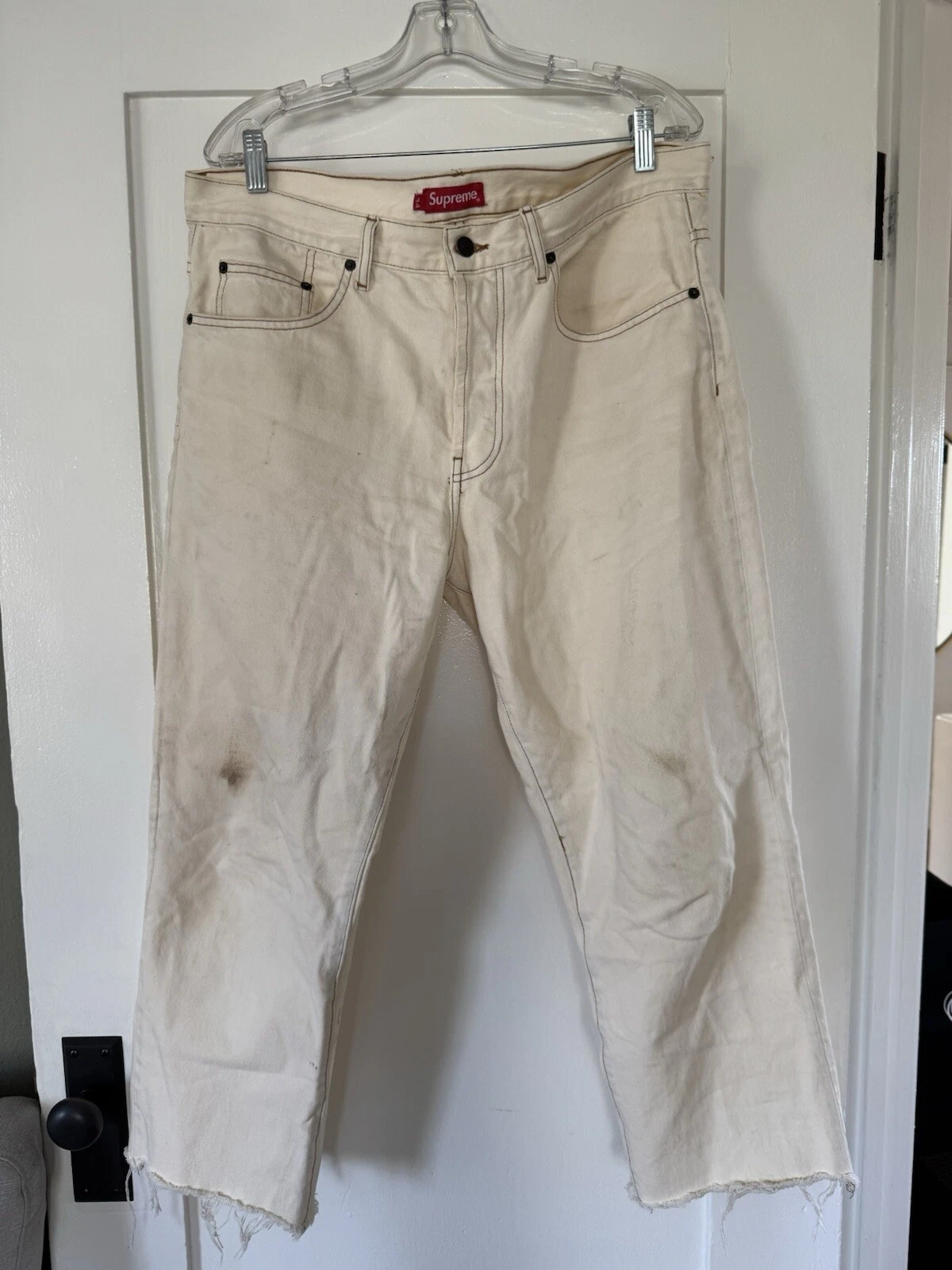 Denim blanc suprême   ourlet bord brut