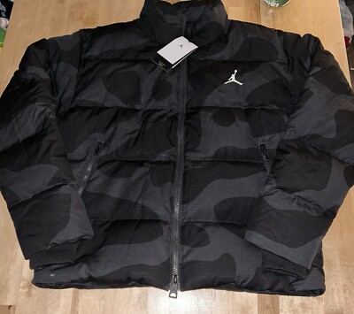 い*ぬ様 Nike Jordan Flight Heritage Men's J JORDAN FLIGHT HERITAGE MENS DOWN FILL JACKET FULL ZIP BLACK CAMO