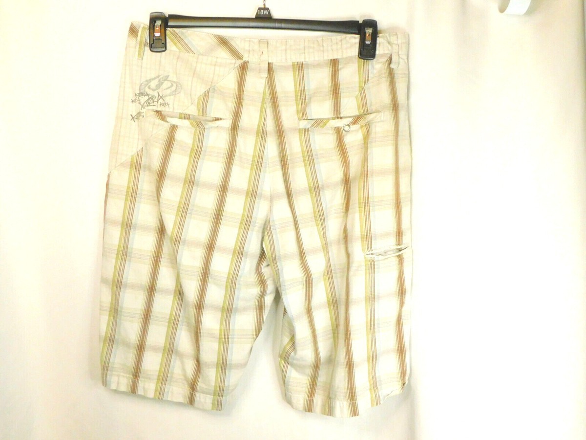 Kirra Men's Beige Plaid Shorts Size 34