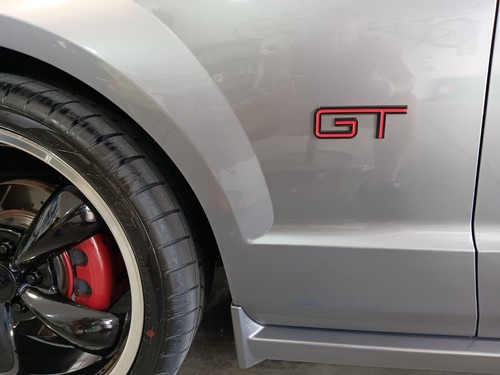 2005-2010 Ford Mustang GT Black & Red Side Fender Trunk Lid 4.5" Emblems - Pair - 第 4/4 張圖片