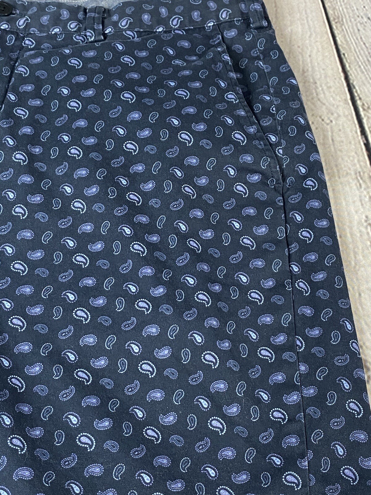 Brooks Brothers Shorts Mens 36 Navy Blue Paisley Bermuda Flat Front Casual thumbnail 9