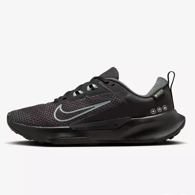 Gore tex deals shoes black