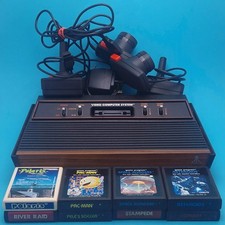 ATARI 2600 ☆ CONSOLE E CONTROLLER 4 SWITCH VENATURA DEL LEGNO ☆ Pacchetto giochi retrò