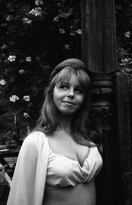 1960s Doris Nieh negative-sexy pinup girl Anna Lee Austin n300332