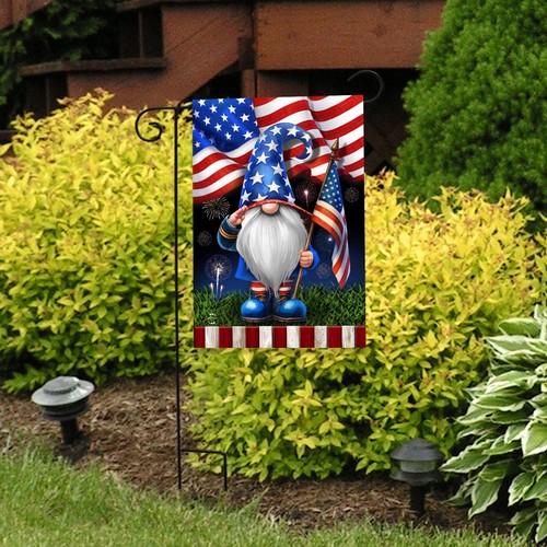 Briarwood Lane Saluting Gnome Garden Flag - Picture 3 of 4