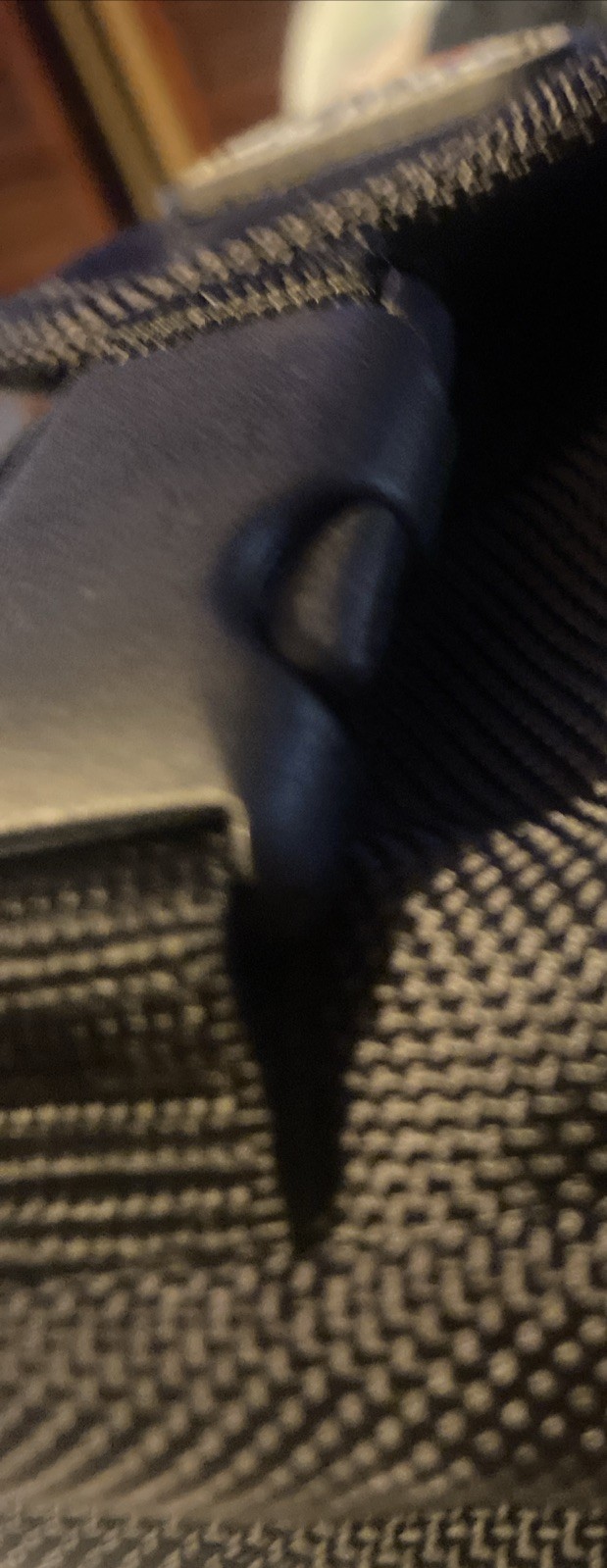 Picture 4 of 8
