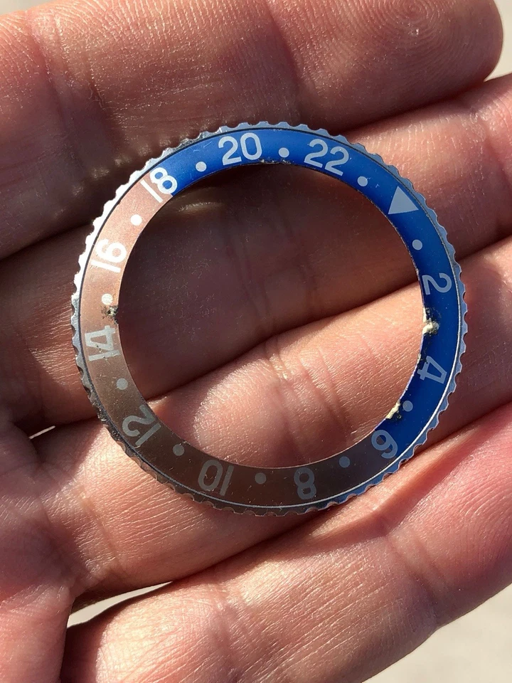 Rolex GMT 1675 Master Extremely Rare Bezel Ghost Pepsi Parts Repair Vintage - Image 2 of 4