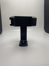 universal smartphone tripod adapter or mount
