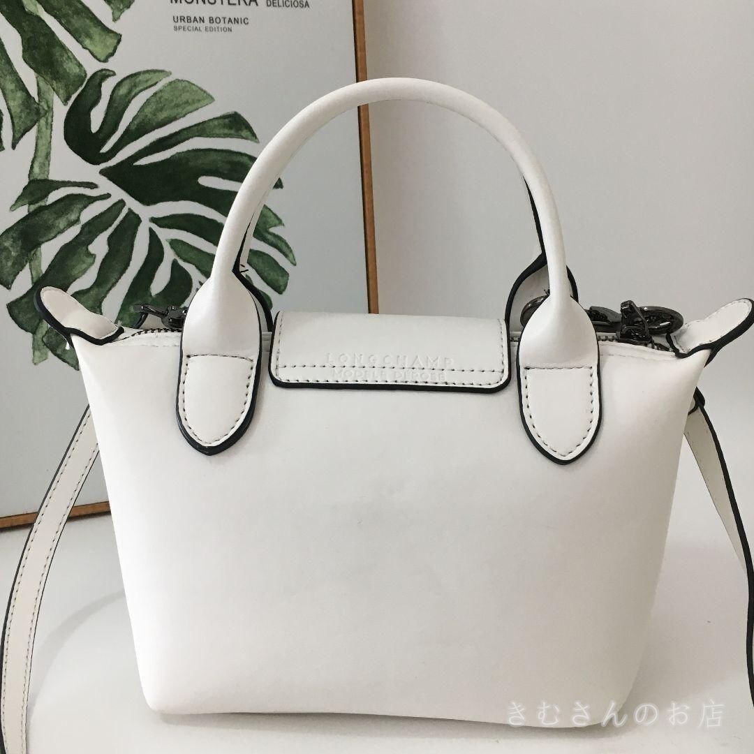 LONGCHAMP LE PLIAGE CUIRオールレザー 2WAY Lサイズ Longchamp Le Pliage Cuir XS WHITE Shoulder Handle 2Way Bag W