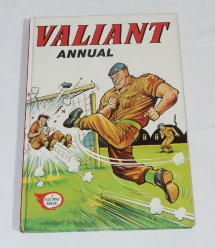 1976 Issue of Valiant Annual with No Year on Cover - Picture 1 of 10