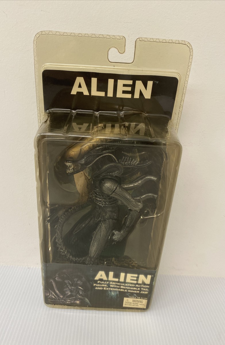 ALIEN 9
