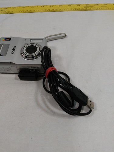 Kodak EasyShare C433 14.0MP Digital Camera - Silver “NOT WORKING-PARTS ONLY” - Picture 2 of 7