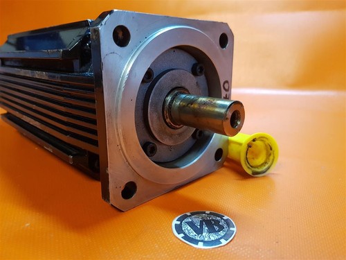 Elau PacDrive Servomotore Typ: Sb105/30/06/05 / 19/S/01/64 / Eokn - Photo 4/4