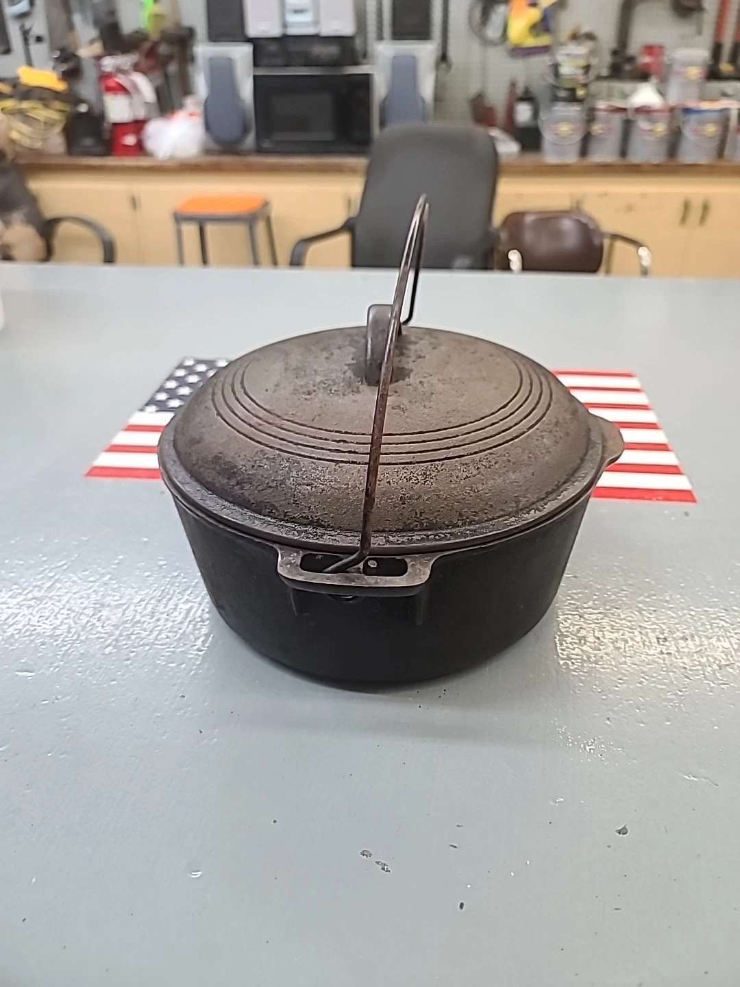 Wagner Ware No.8 Drip Drop Roaster, Cast Iron Dutch Oven Cooking Pan and Lid