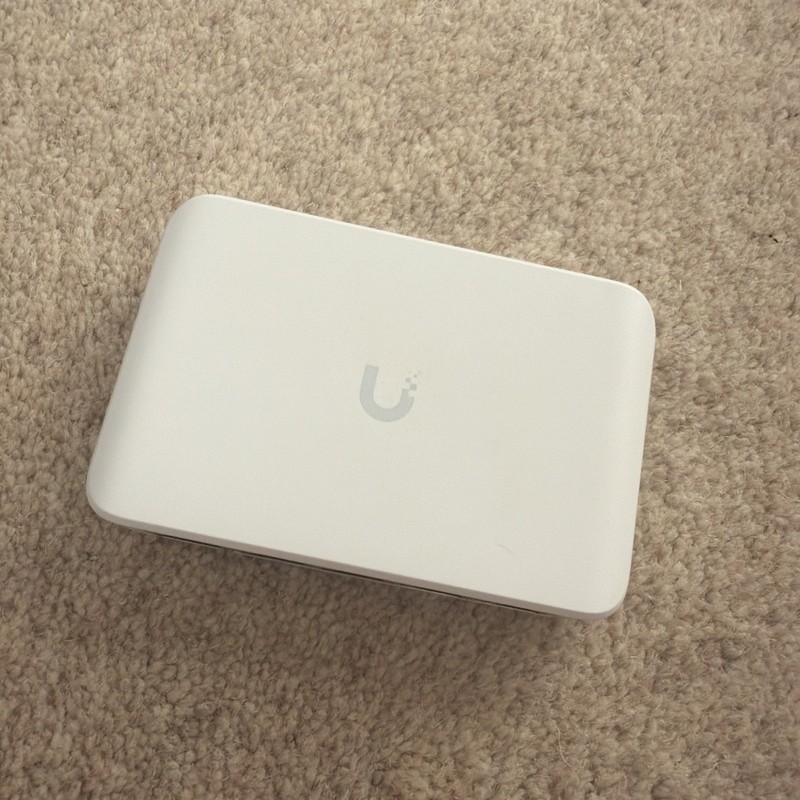 Ubiquiti Networks USW-Flex-Mini 5-Port Ethernet Switch - White