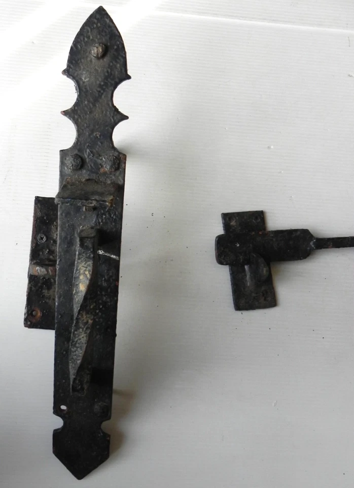 Ancien Loquet de Portail   Voir Photos et Détails - Photo 2/4