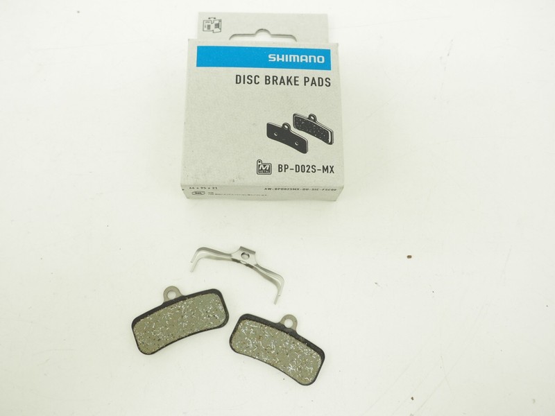 New! Shimano BP-D02S-MX Bicycle Disc Brake Pads Metal (1 Pair)