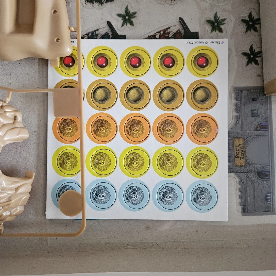 Pirates of the Caribbean Buccaneer Board Game Hasbro Parker UNUSED 2006 -GT46 - Image 4 of 4