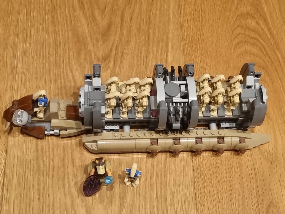 LEGO Star Wars 75086 Battle Droid Troop Carrier, foto 3 de 5