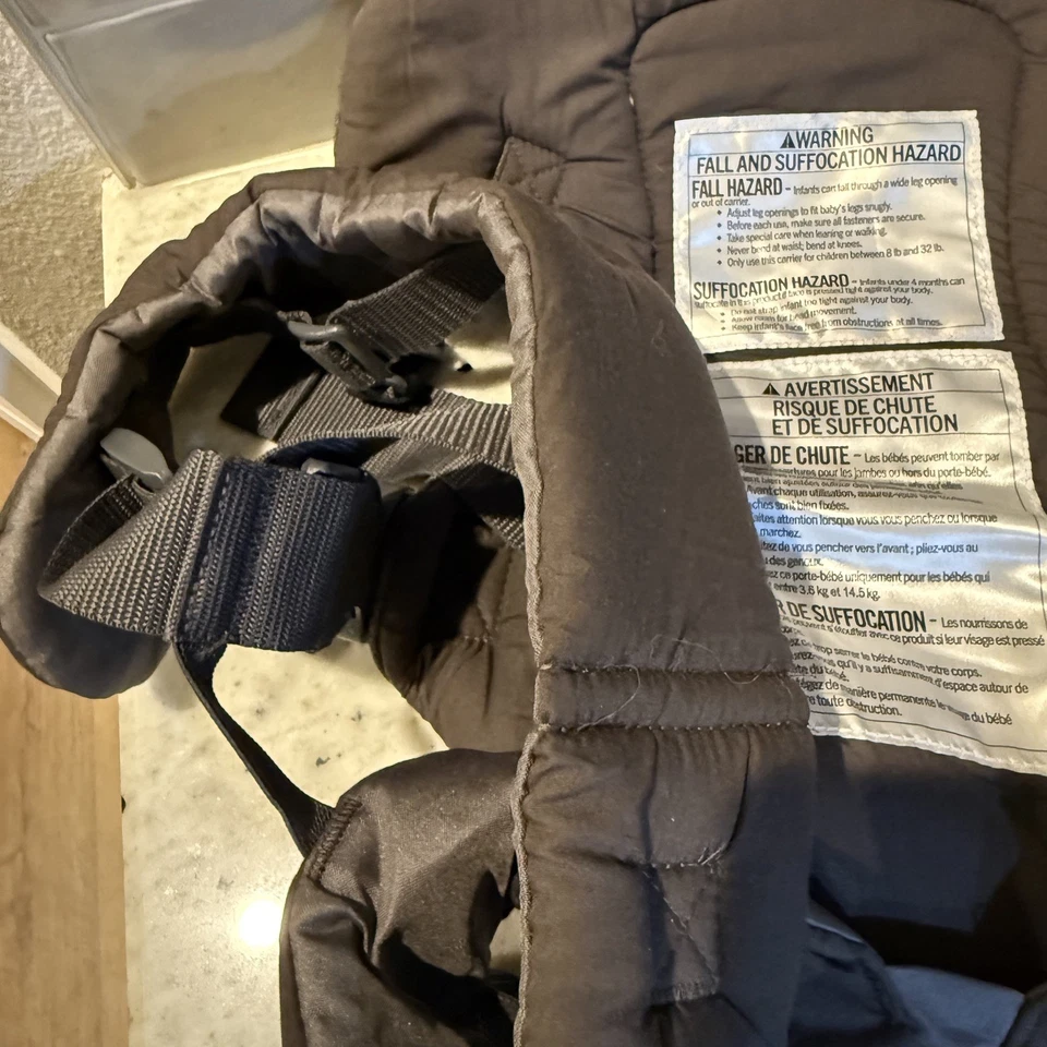 Детская переноска-трансформер Infantino Flip 4 в 1 регулируемая детская переноска, серая - Изображение 2 из 4