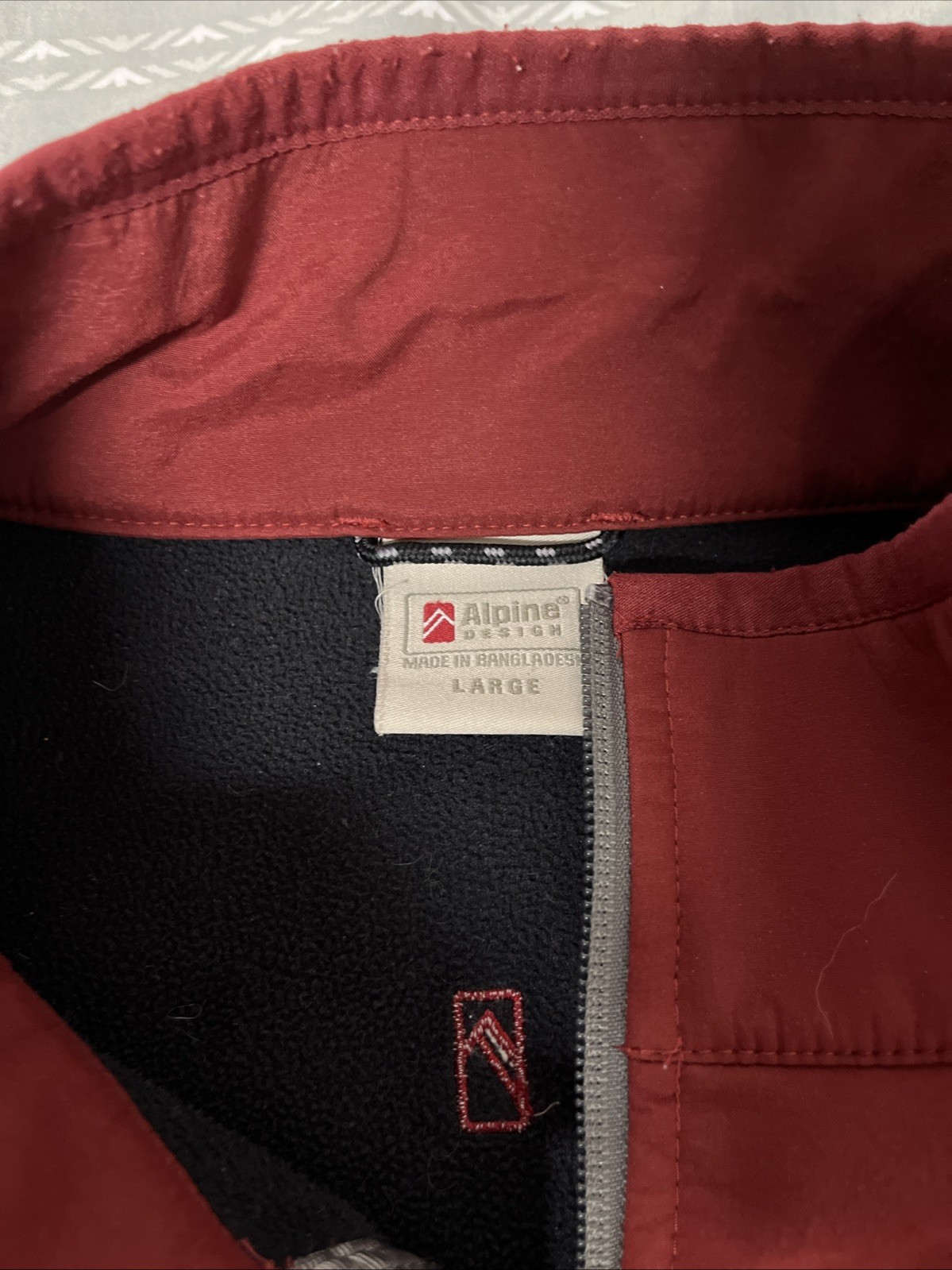 Men's Large Alpine Design Red Softshell Jacket - image 2