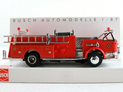 Busch 46030 LaFrance Pumper Cabrio (1968) ''Fire Department (USA)''1:87/H0 NEU/OVP