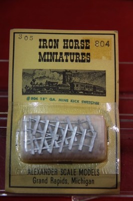 N804 - Iron Horse Miniatures - 18'' GA Mine Kick Switches - [804]
