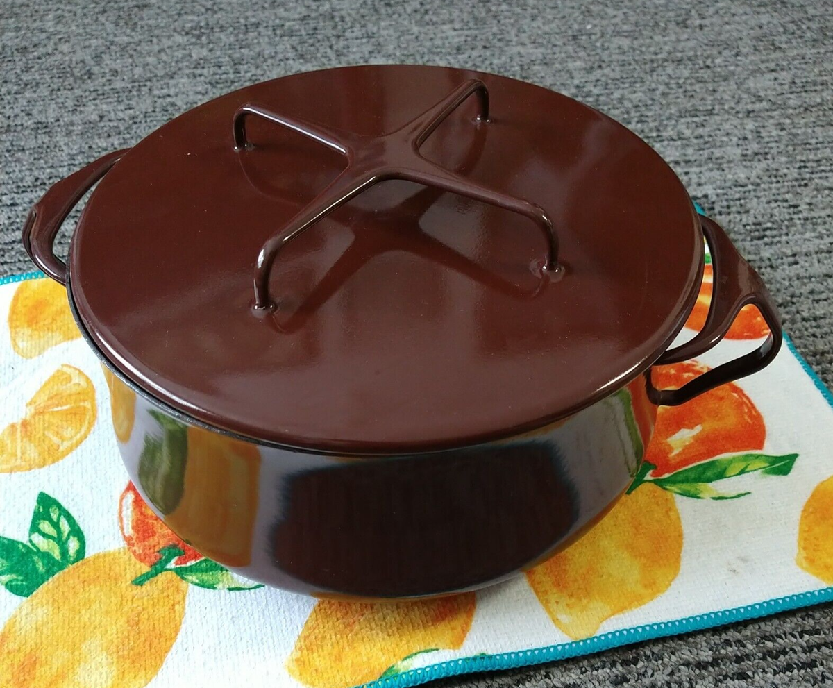 DANSK Kobenstyle 2qt キャセロール Dansk IHQ Dutch Oven France Kobenstyle Chocolate Brown 2 Qt Enamel