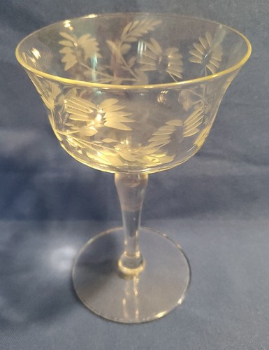 Vintage geätztes Champagnerglas Blumendesign klar Stiel Ware Hochzeit 6" x 3,25" - Bild 1 von 4
