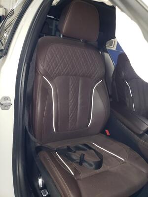 18 19 20 M550i Right Front Massage Seat; MOCCA LZNI, SEE OPTIONS