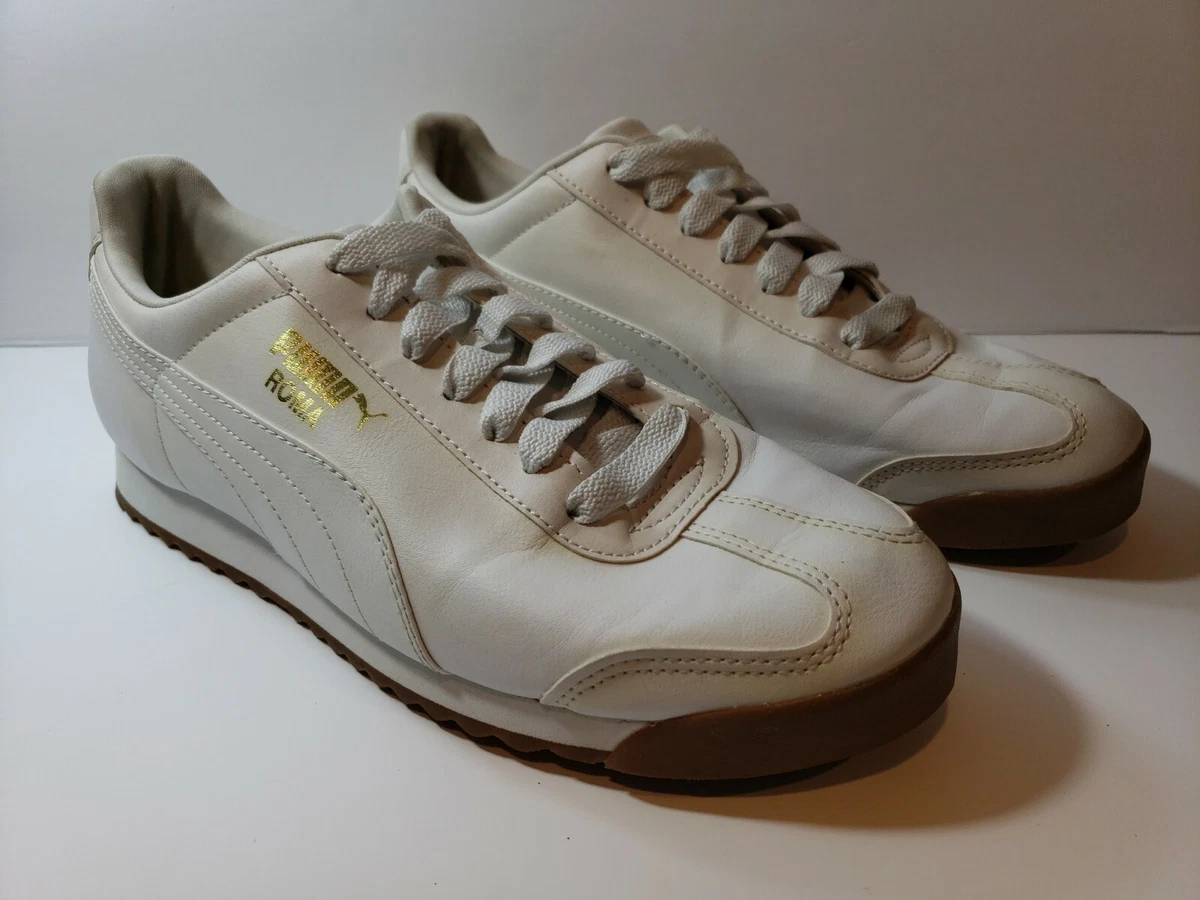 Basic white hotsell sneakers