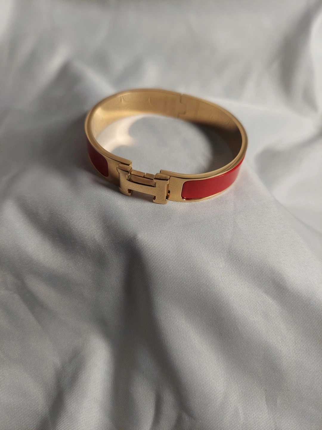 Bracciale Hermès Clic H nuovo colore oro rosso