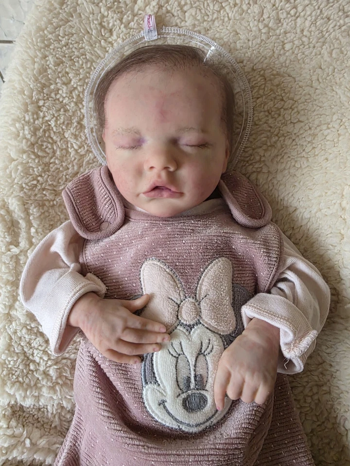 WOCHENENDPREIS!Vollsilikonbaby zu Verkaufen - Bild 4 von 4