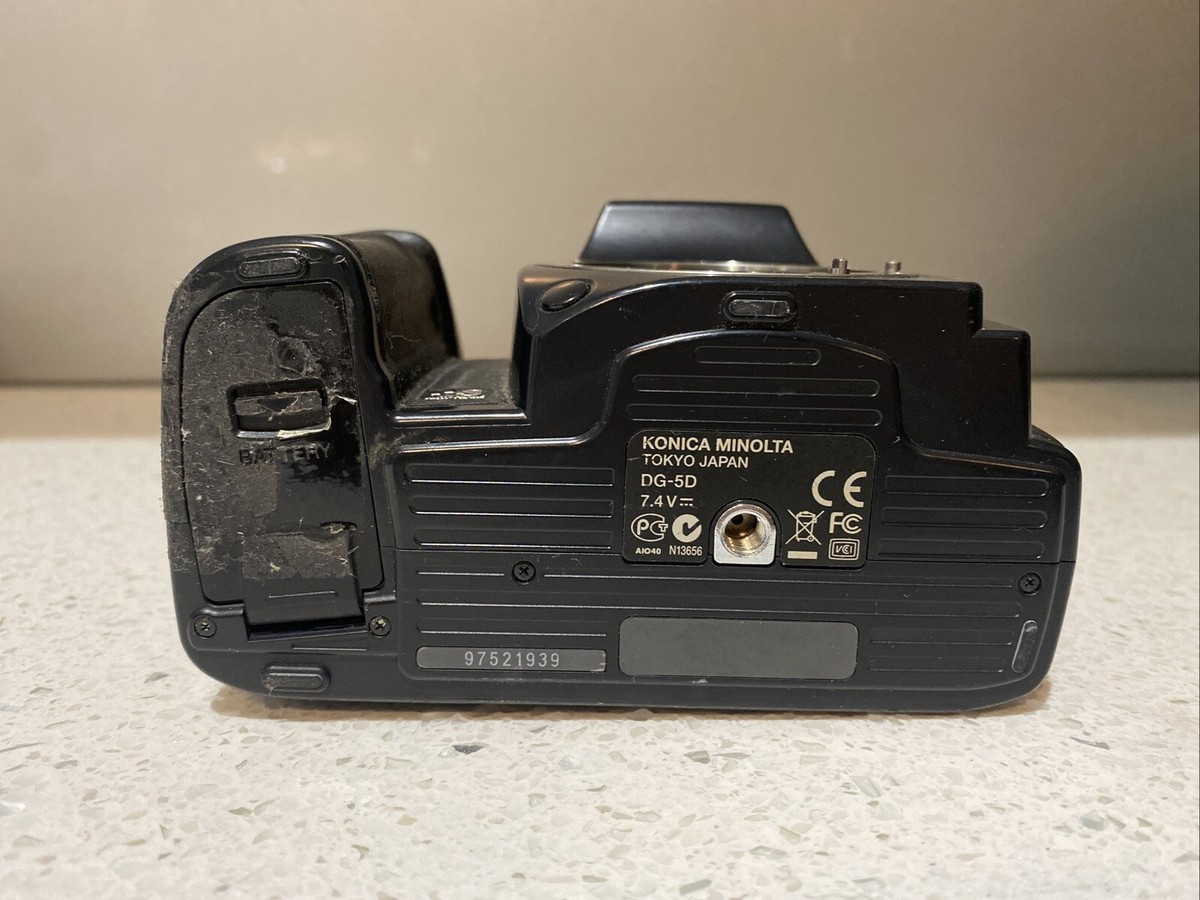 Konica Minolta DSLR Dynax 5D SLR Camera DG-5D Made In Japan (Check