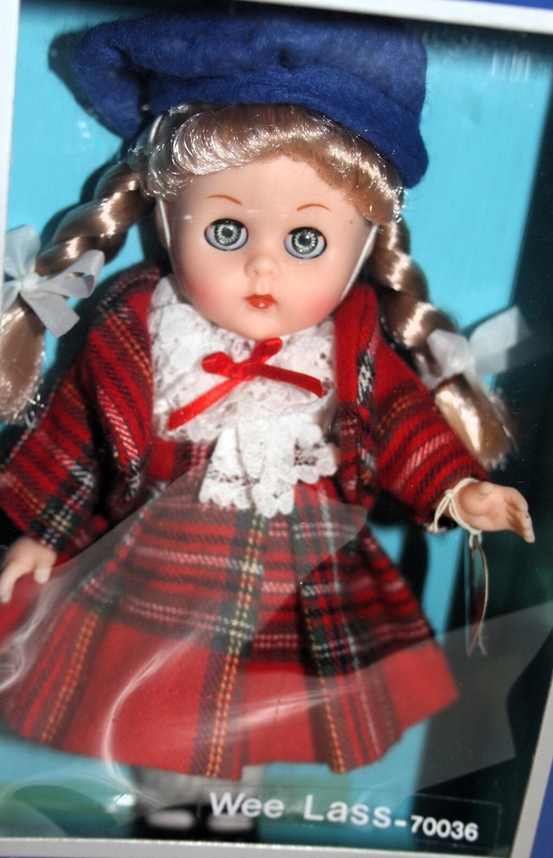 Lass Browser VOGUE DOLL 8