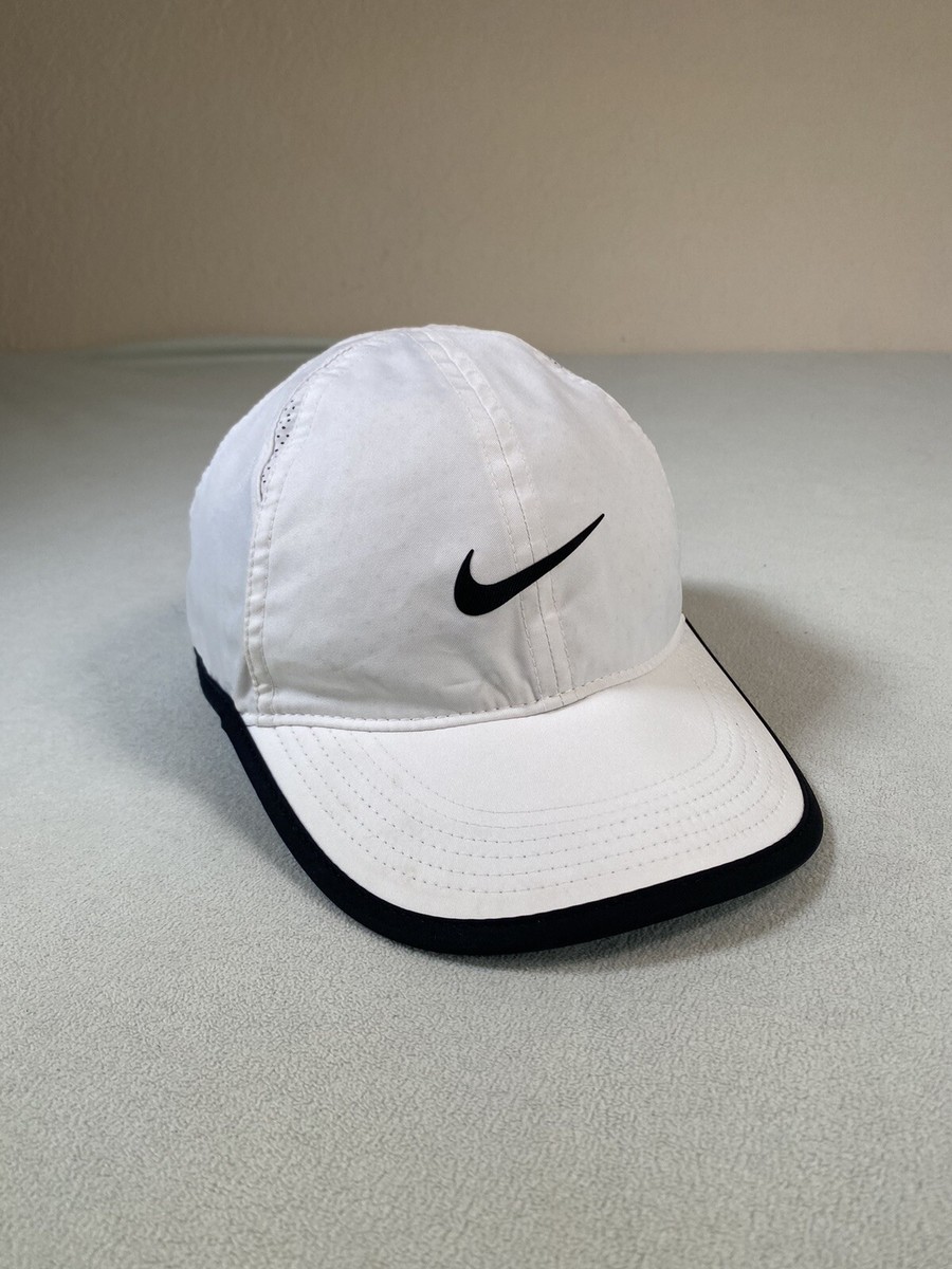 【NIKE】BTC Featherlight Running Cap Bowerman Featherlight Running Cap Nike Anthracite limited