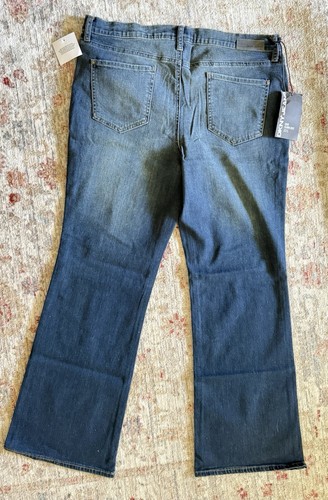 NEW!!! DKNY JEANS SOHO BOOT Dark Blue Bootcut Stretchy Pockets Women’s 14 NWT - Picture 9 of 11
