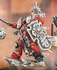 Warhammer 40,000 Armageddon Space Marine Captain with Relic Shield